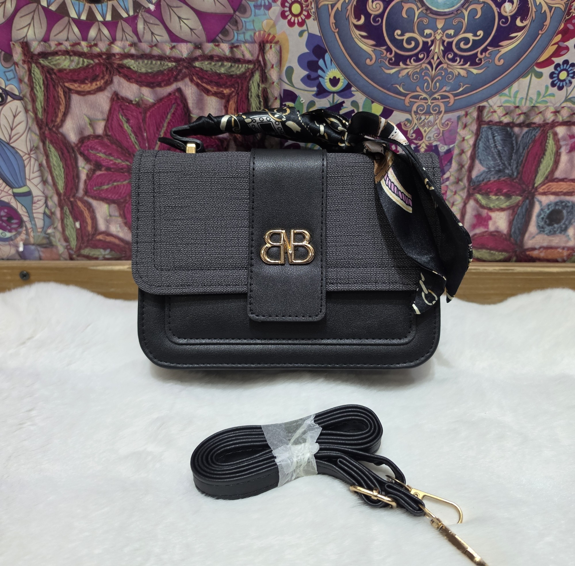 Hermoso Modelo de  Carterita Morral de Cuero Pu  Excelente Calidad - Imagen 3