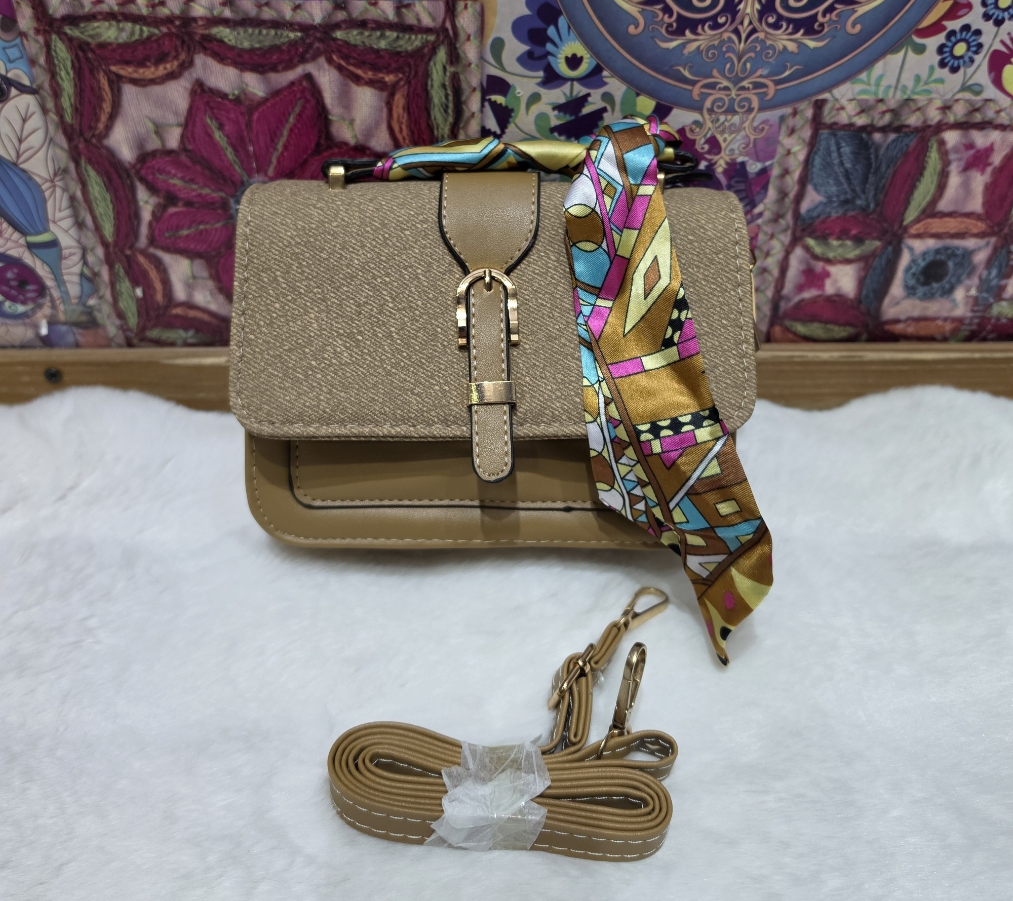 Hermoso Modelo de  Carterita Morral de Cuero Pu  Excelente Calidad - Imagen 4