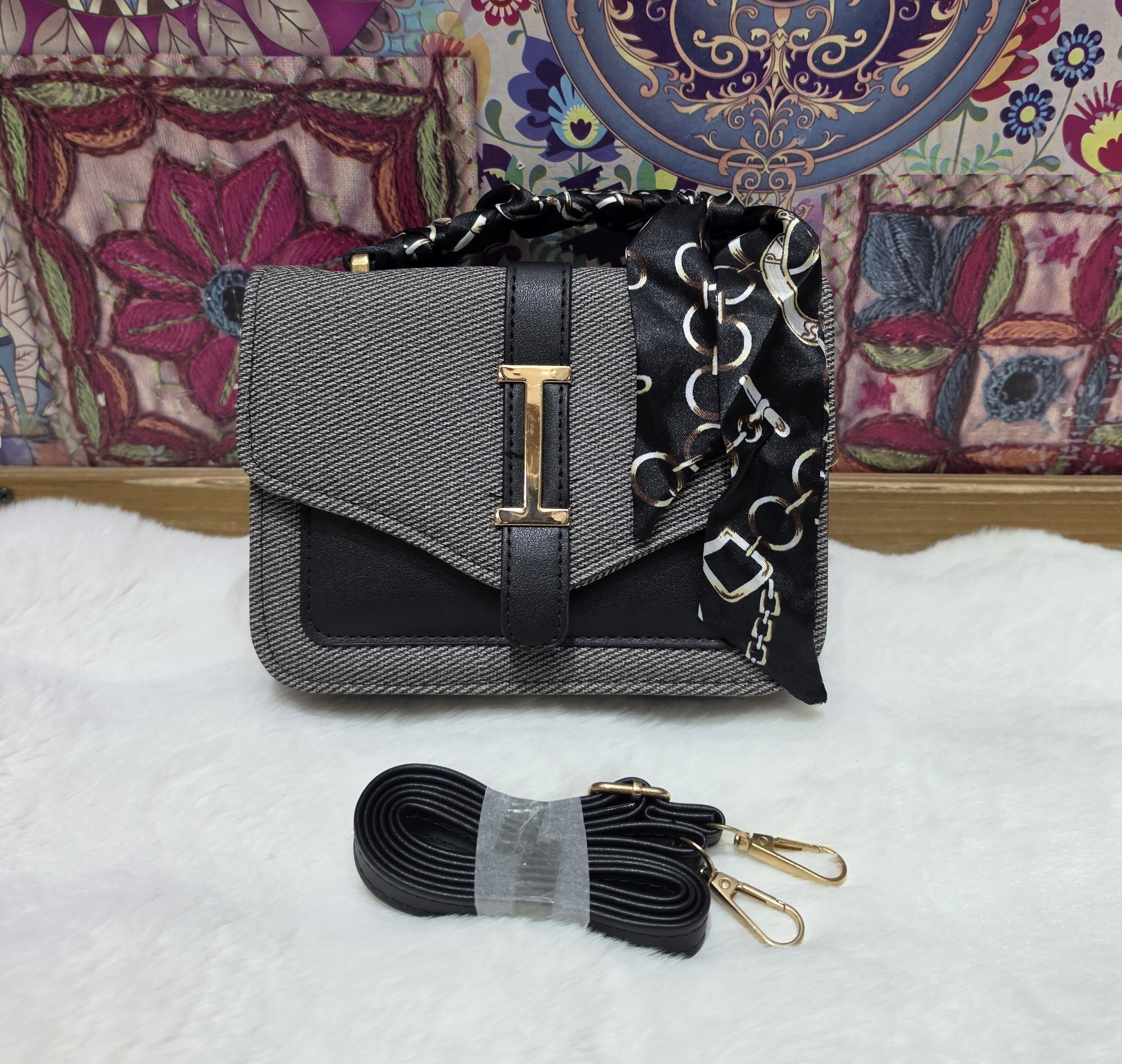 Hermoso Modelo de  Carterita Morral de Cuero Pu  Excelente Calidad - Imagen 5