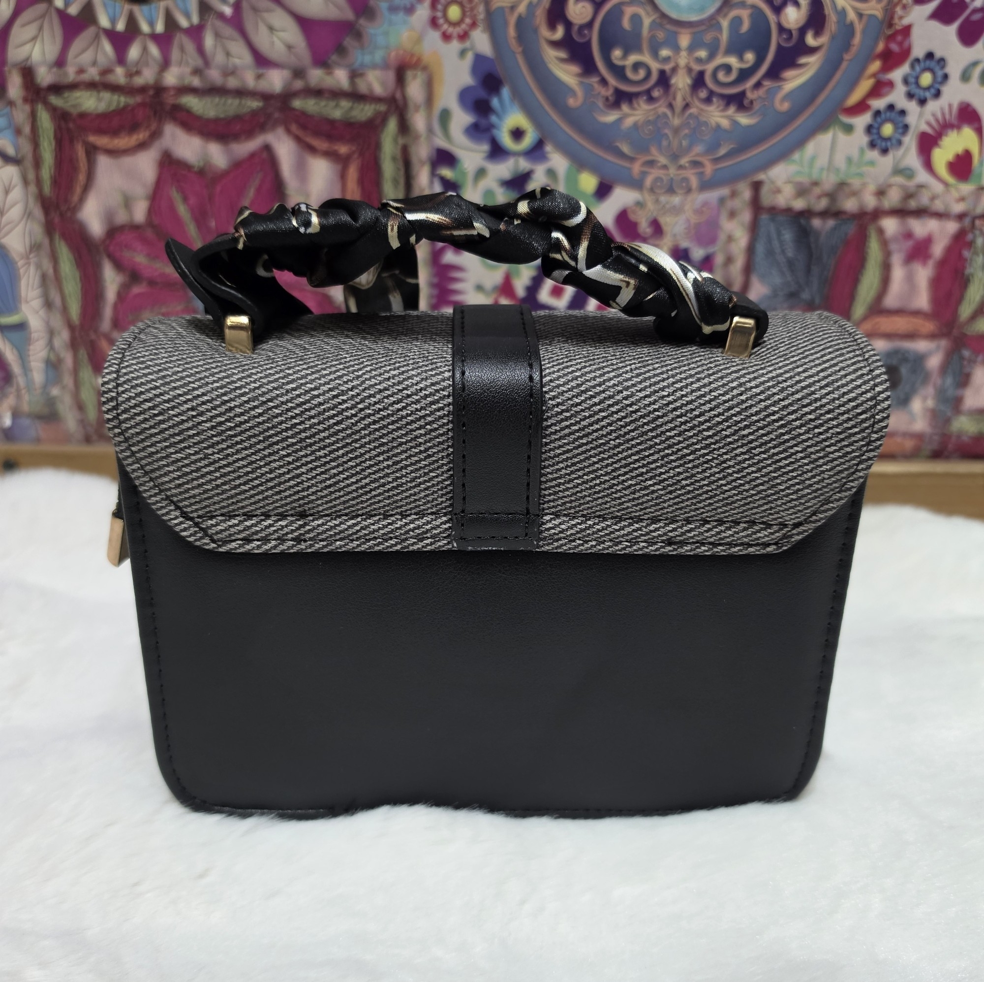 Hermoso Modelo de  Carterita Morral de Cuero Pu  Excelente Calidad - Imagen 7