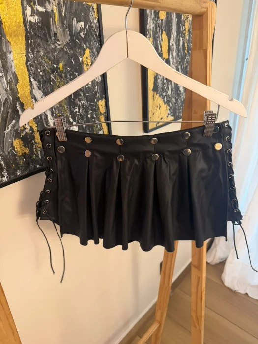 Short Pollera Eco Cuero Wanda