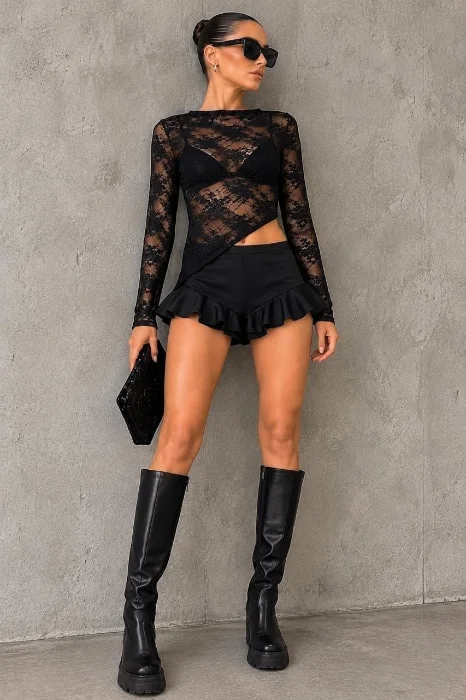 Camiseta Encaje Irregular