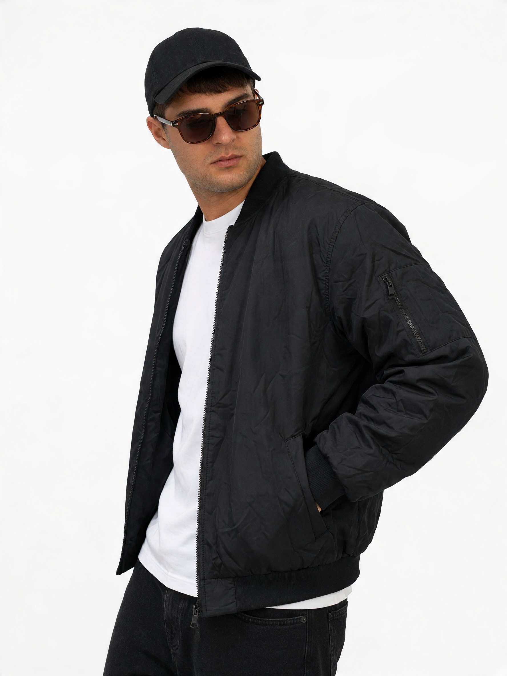 Art-6806 Campera Bomber Rompeviento Forrada - IMG_4273%20(Modelos%20Fashion%20IA)%20(2).jpg