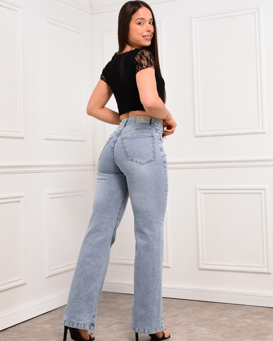 Jeans Elastizado Tiro Alto - 3.png