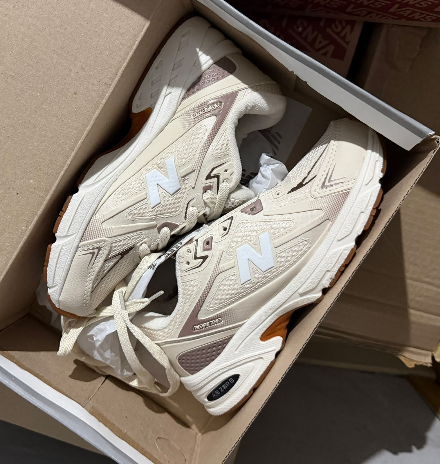 New Balance 530 Abzorb - 9cd02d86-688f-4dba-93c6-100a0ead394c.jpeg