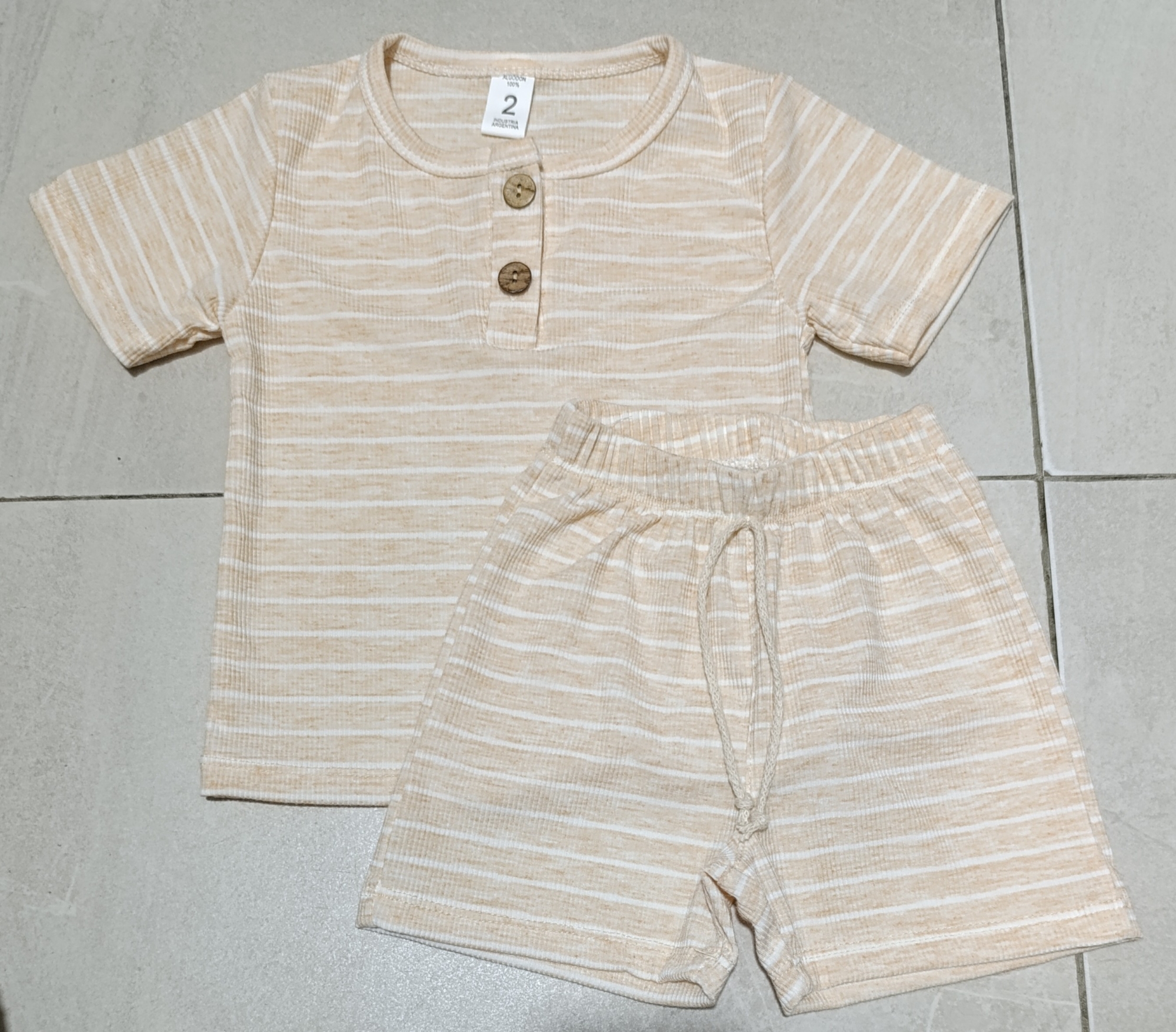 Conjunto Remera Line - Imagen 4