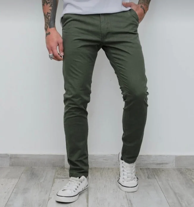 Pantalon Corte Chino