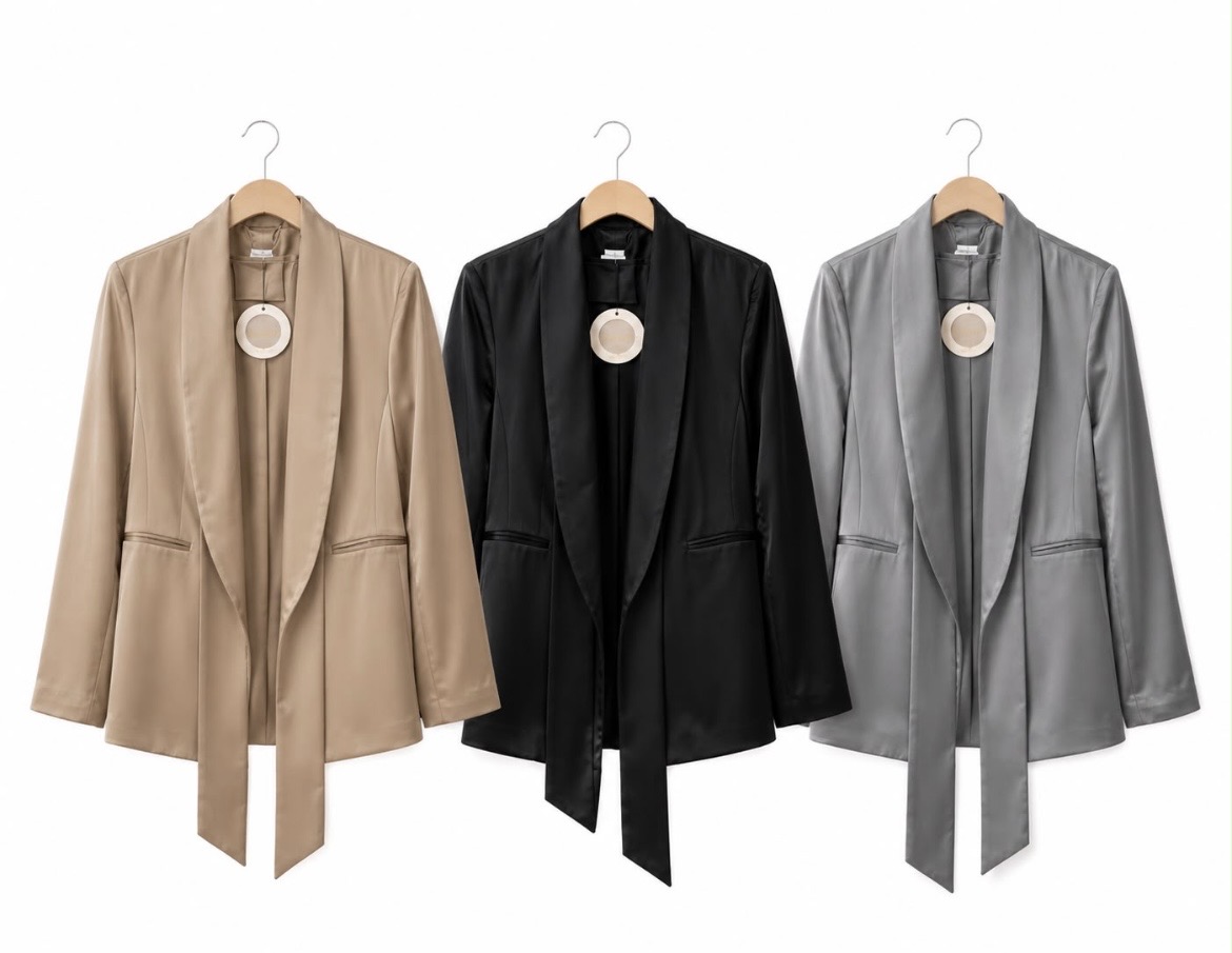 Blazer de Satén con Corbata - IMG_1905.jpeg