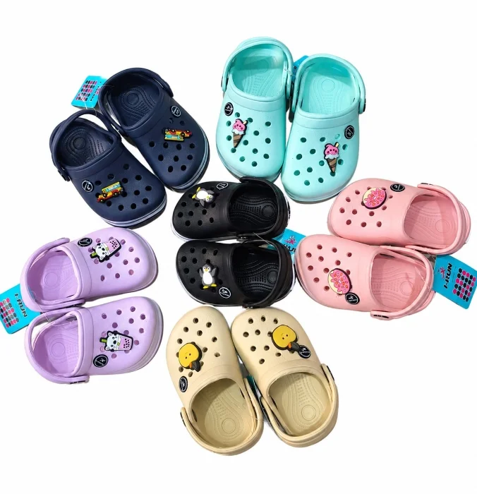 Los Crocs de Chicos del Talle 18 /23