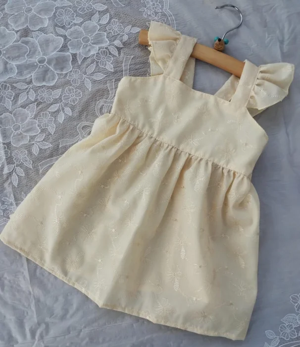 Vestido de Broderi Nena