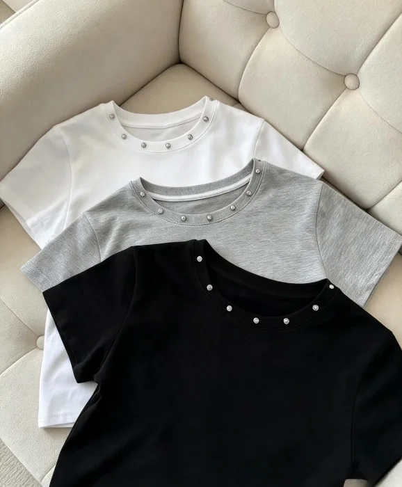 Remera con Gema Tendencia