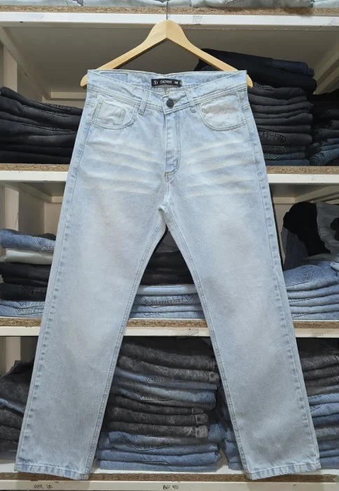 Jeans Mom Liso Celeste Bigote New