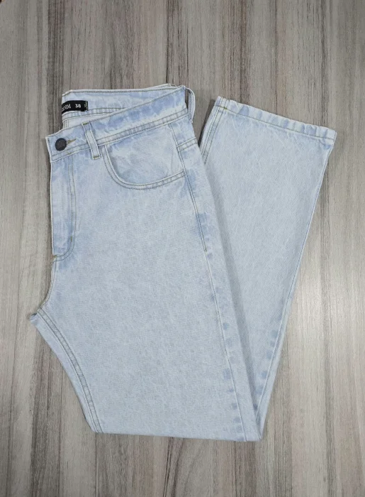Jeans Mom Liso Celeste Hilo Camel