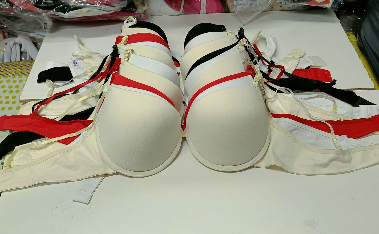 Oferta "corpiño Solo 28000 Doc. - Imagen 2