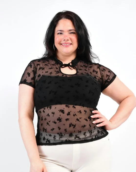 Remera Cuello Japones Tul Flok Curvy