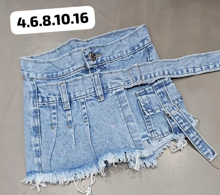 Short Pollera