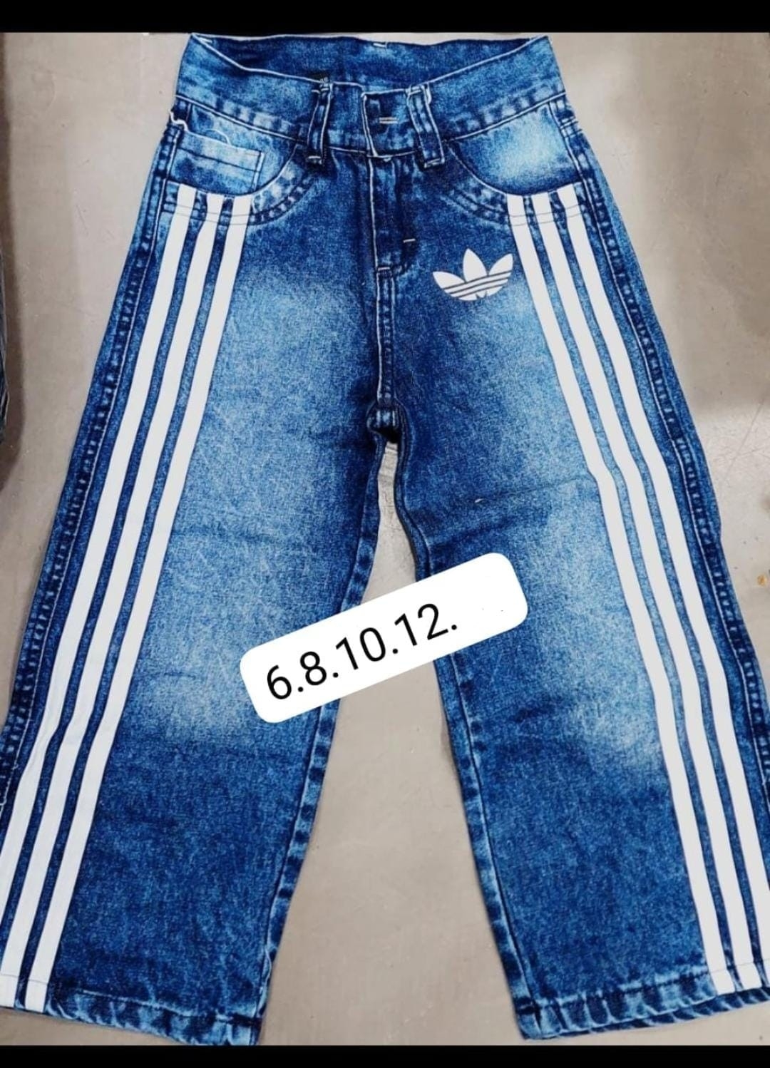 Jeans Ad Nena. - Imagen 4