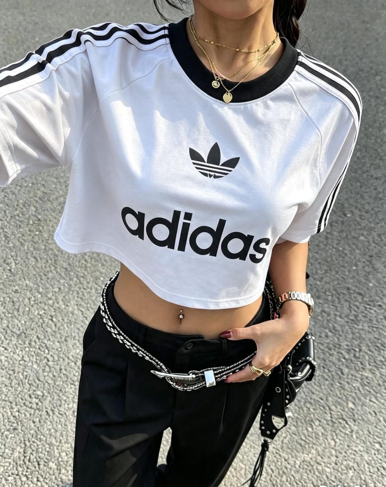 Crop Retro Adi - Imagen 6