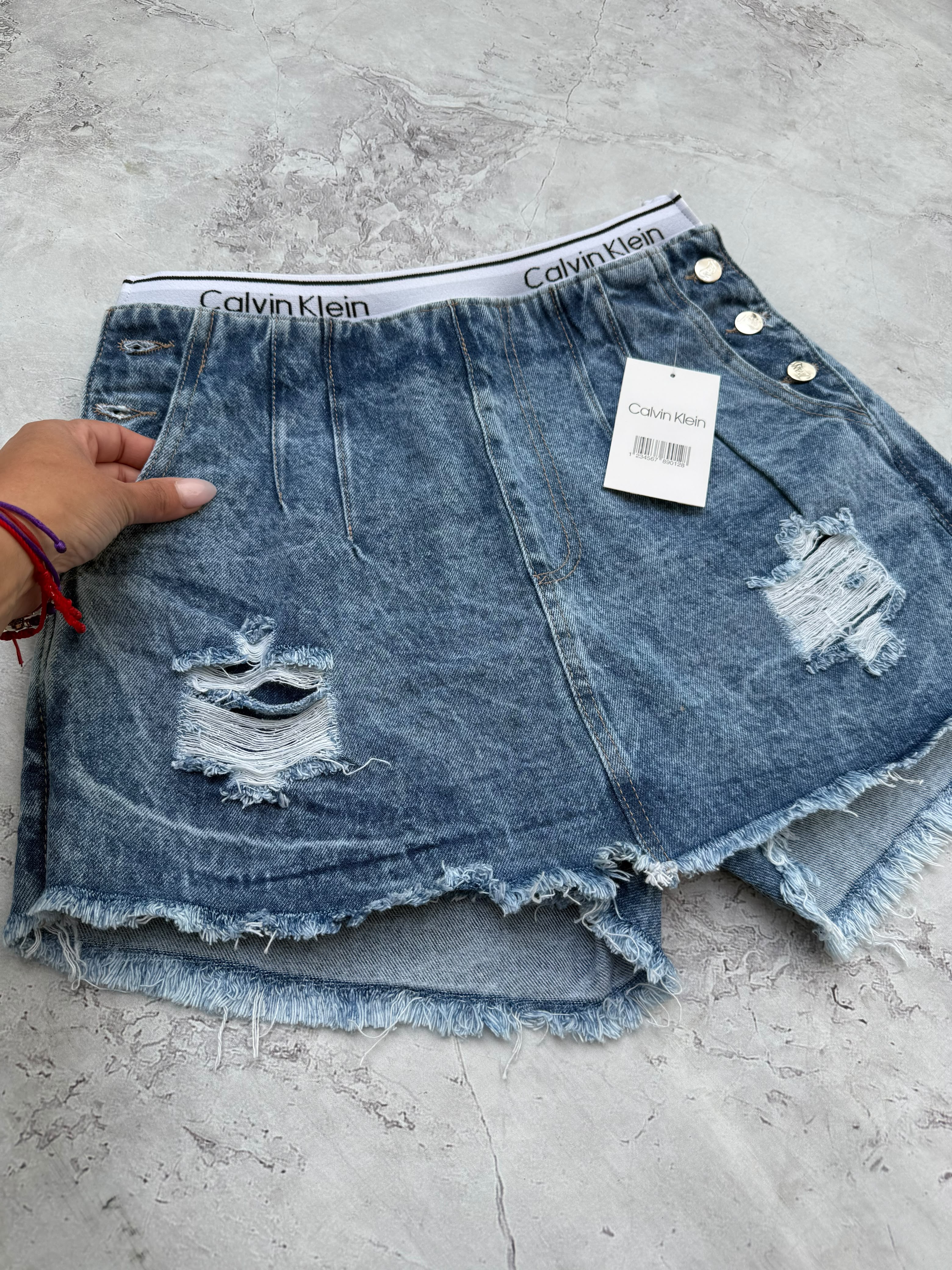 Short Pollera - d54a4419-31a9-45d8-becb-b95204d7aaf6.jpeg