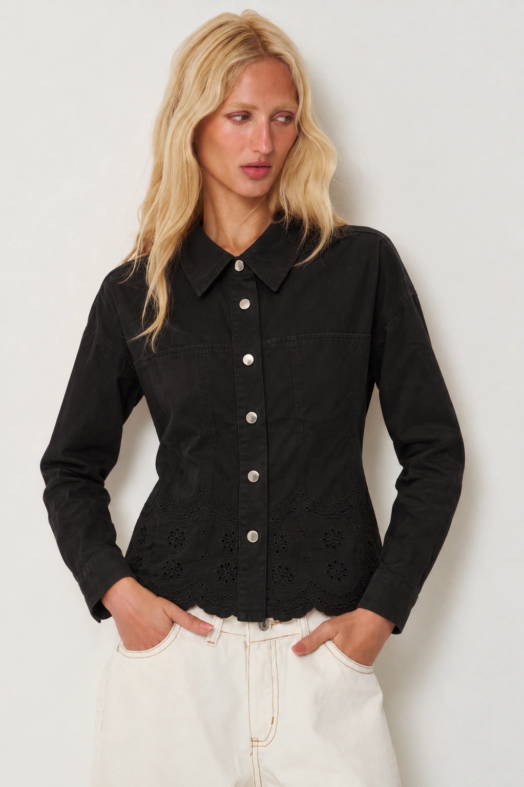 Chaqueta Liel - WhatsApp%20Image%202026-10-20%20at%203.04.08%20PM.jpeg