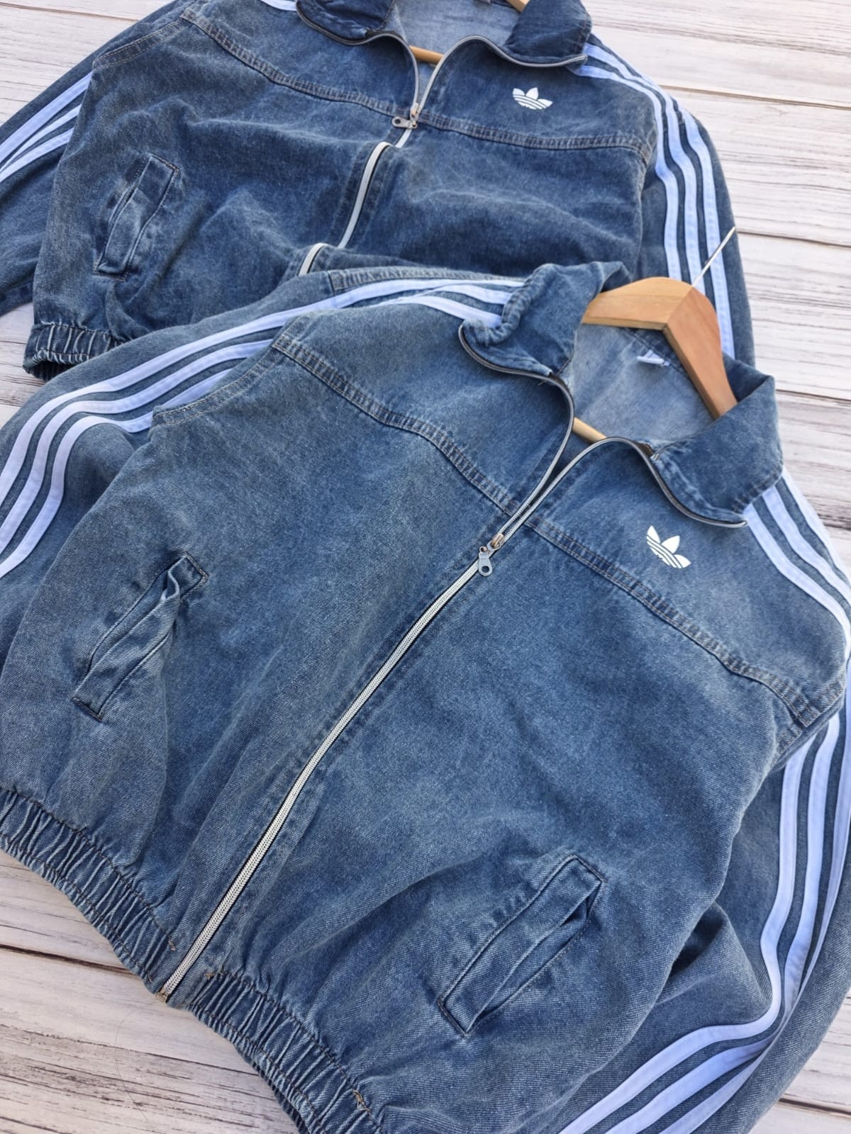 Bomber Adi - Imagen 2
