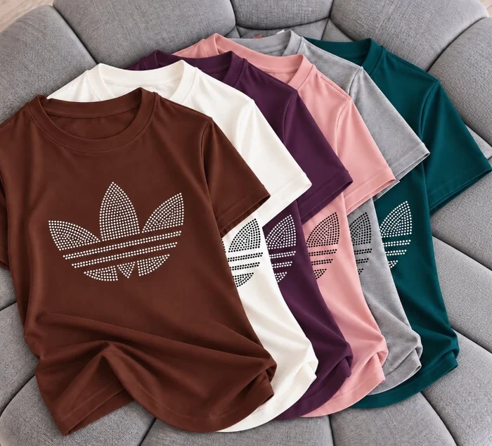Remera Adi Brillo