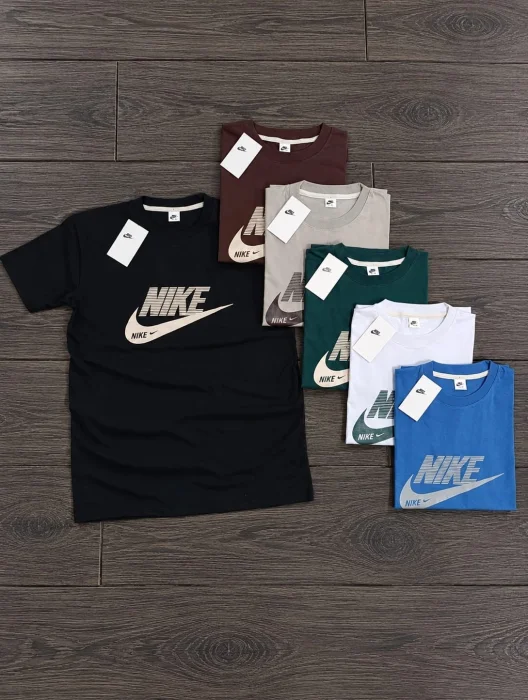 Remeras Nik Estampada