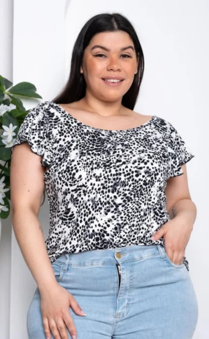 Remera con Lazo