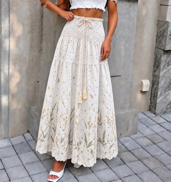 Falda Broderie