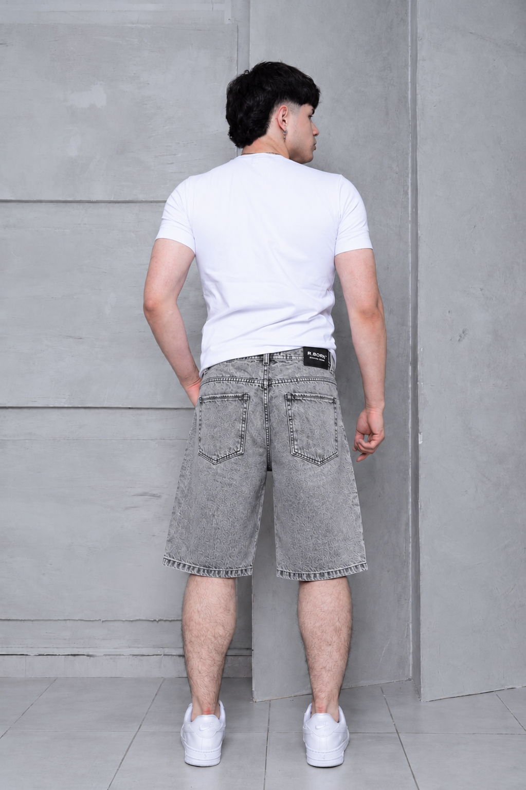 Bermuda Mom - 785CEF78-6780-47C3-B7C7-B7C044BC9FB9.png