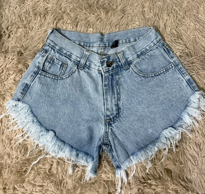 Shorts Playero Celeste del 36 al 46