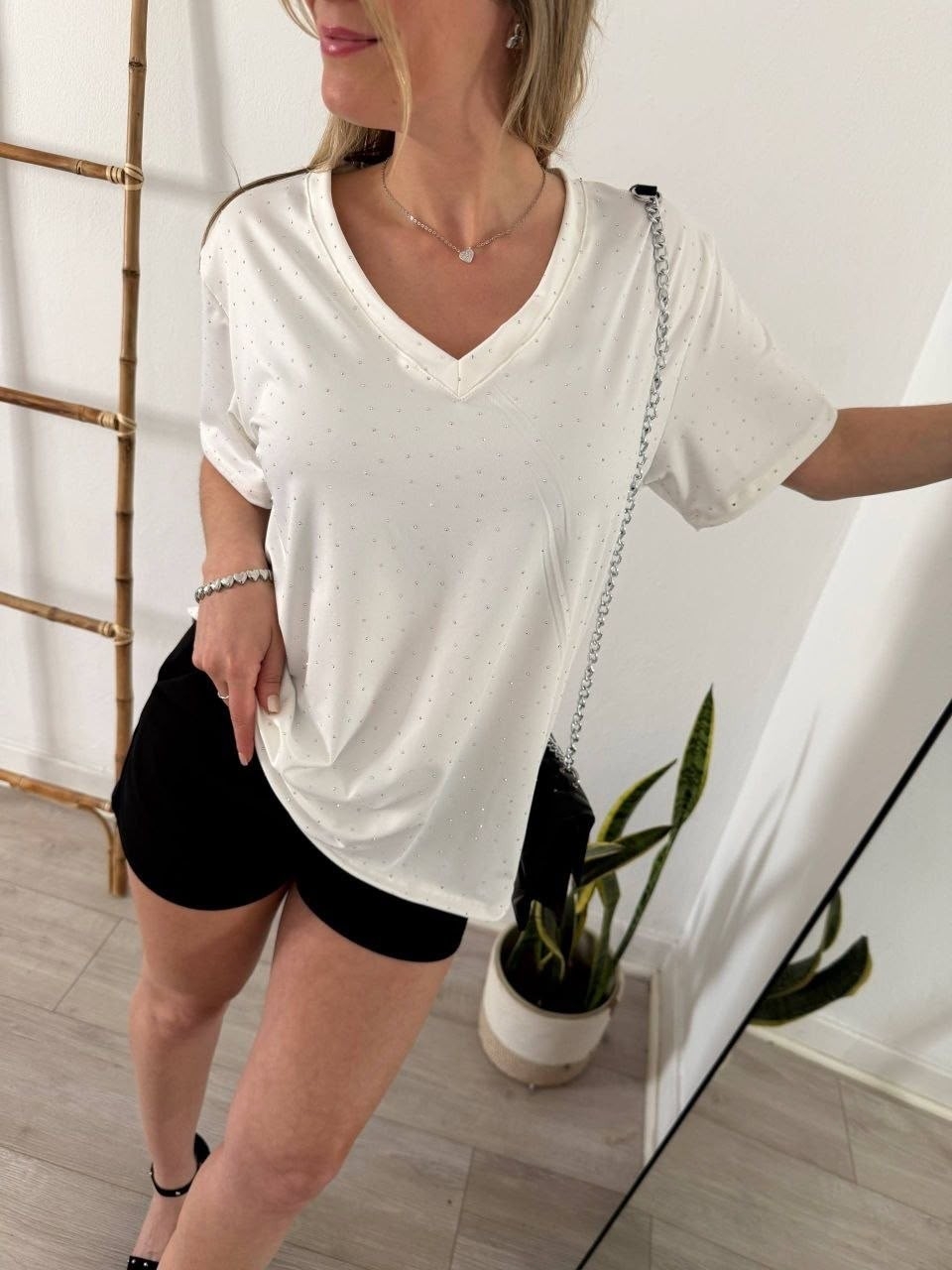 Remeron Strass Cuello V - Imagen 3
