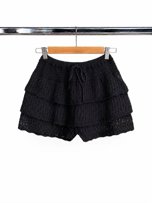 Short de Hilo Calado con Triple Volado