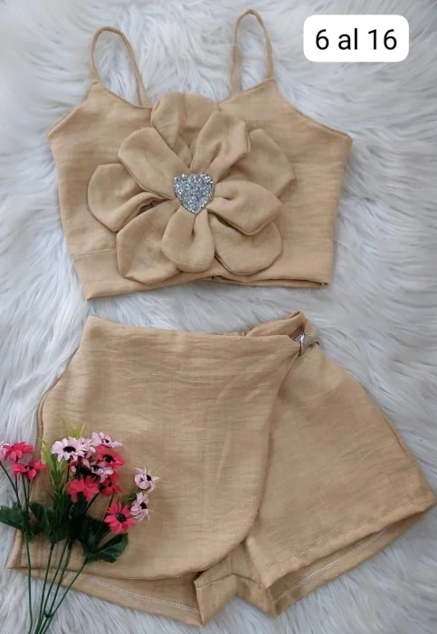 Conjuntos Flor Short Pollera
