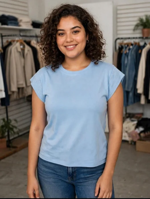 Remera Modal con Brillo en el Hombro