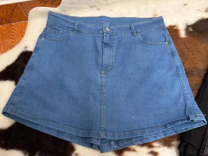 Short Pollera Elastizada