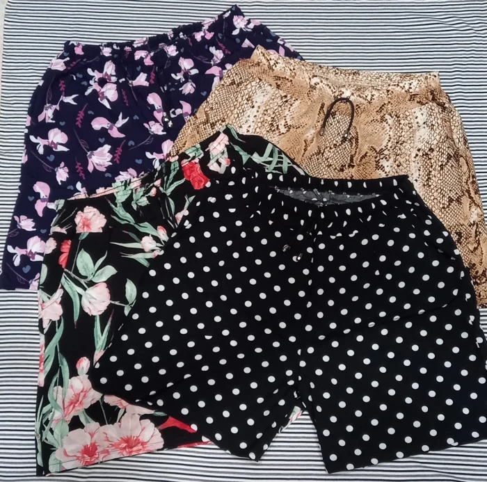 Shorts Talles Especiales para Dama en Fibrana Estampada