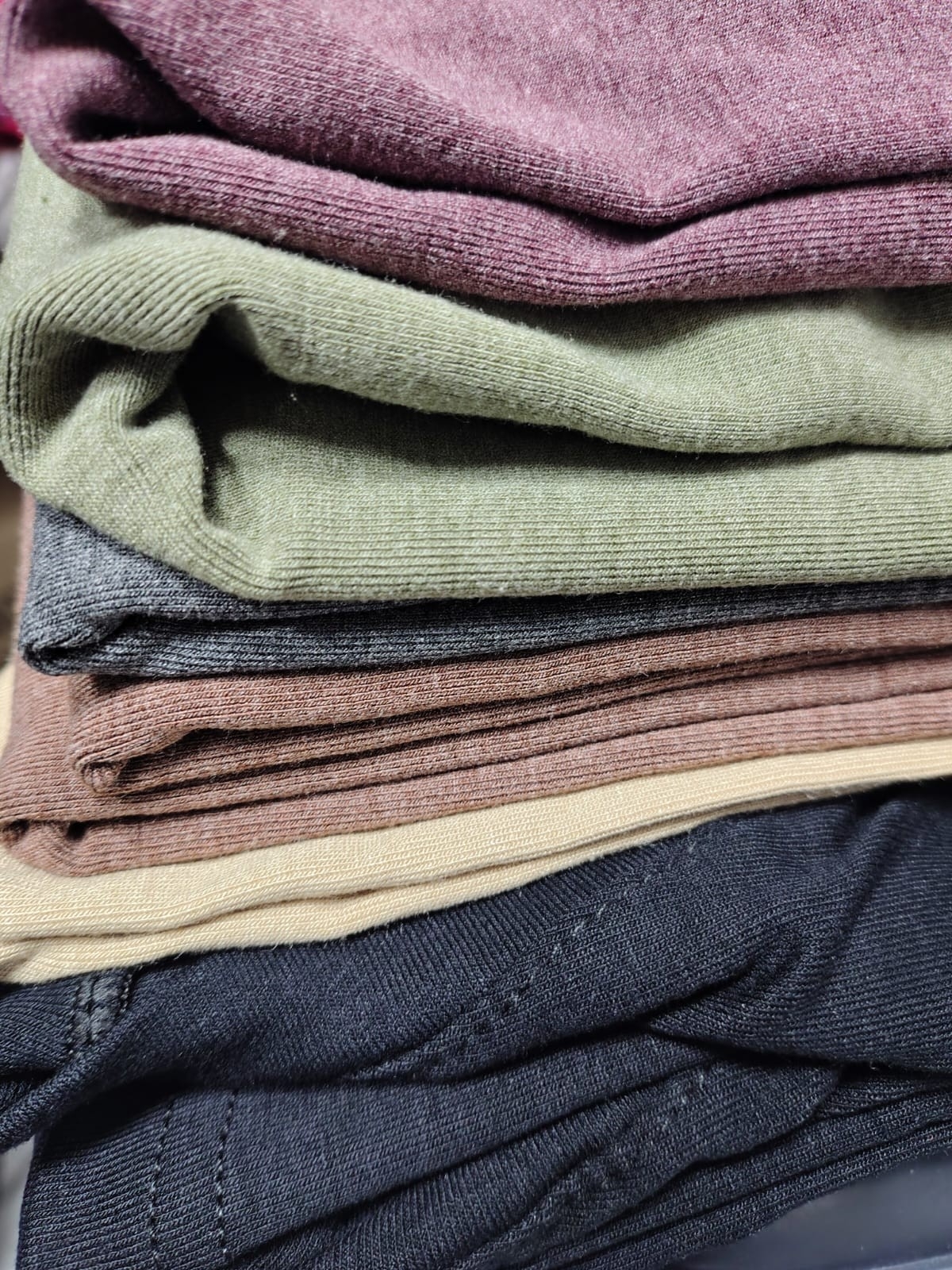 Remera Modal Tachas - Imagen 2