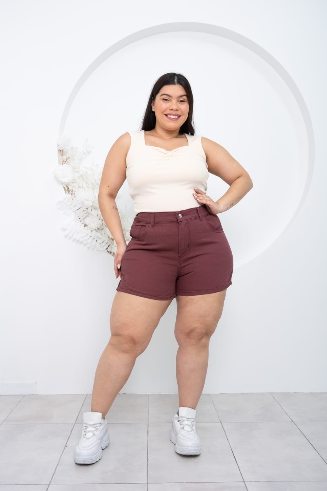 Short Mom Bordo - Imagen 3