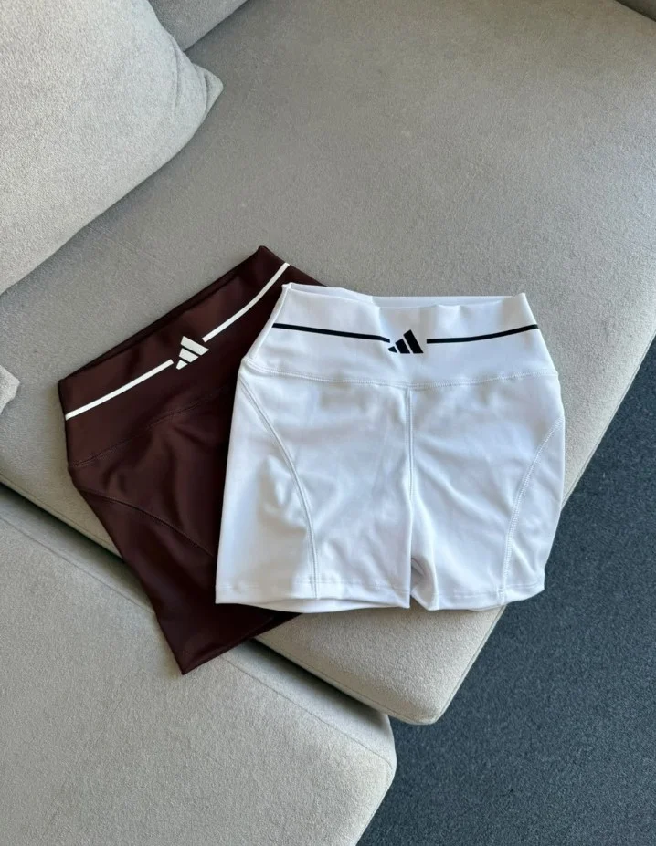 Short Lineal Ad - Imagen 3