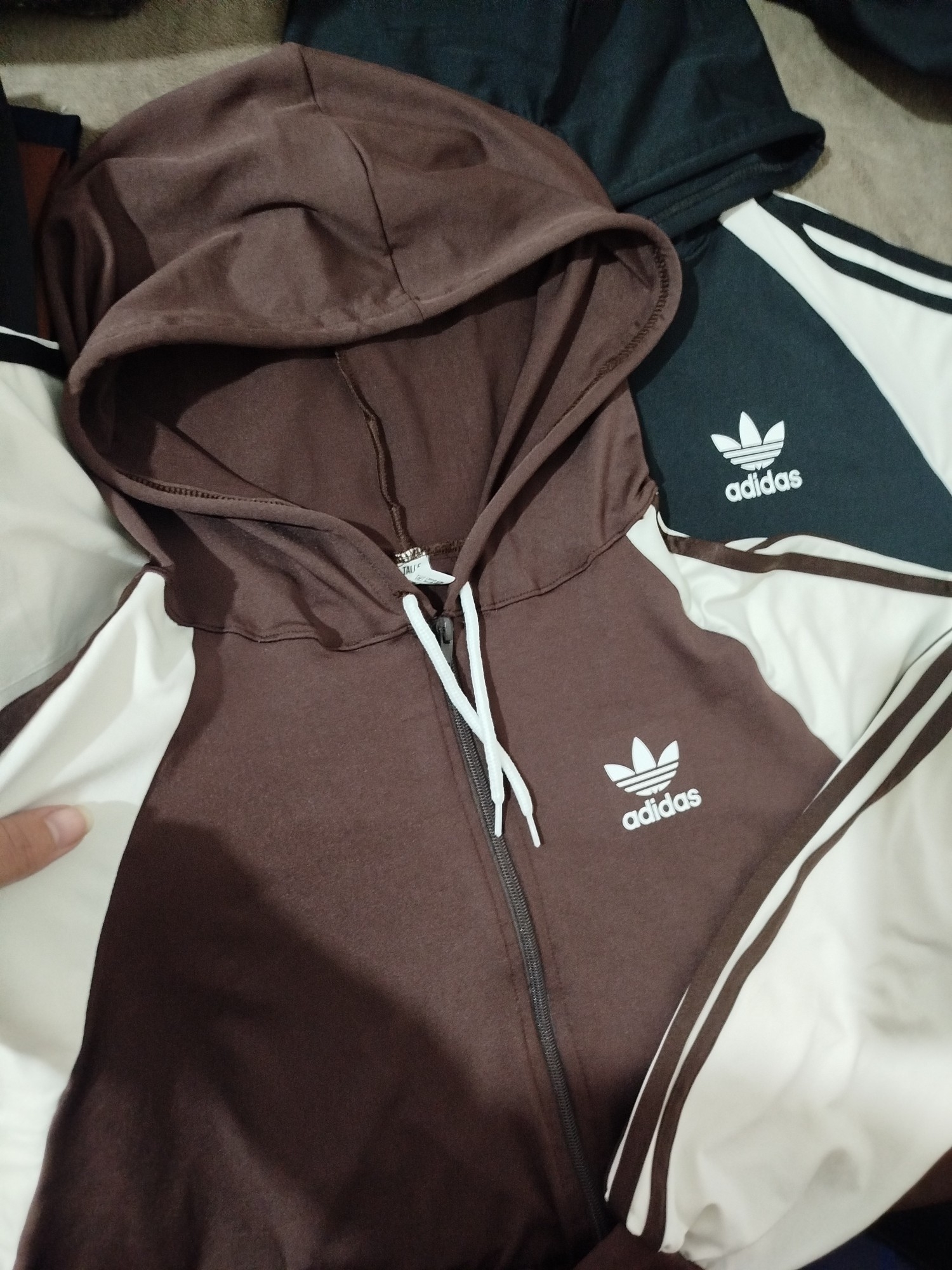 Campera  Adi Dama - Imagen 2