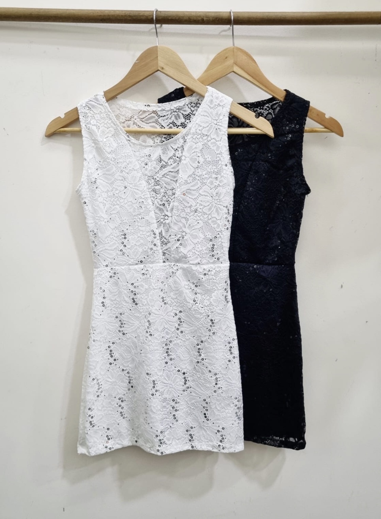 Vestido Encaje con Lentejuelas Mujer - IMG_1286.jpeg