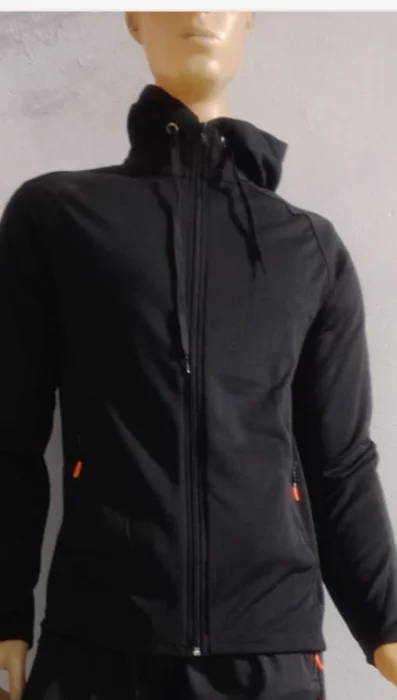 Campera de Laycra Deportiva