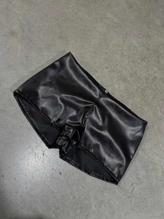 Short de Ecocuero Tiro bajo