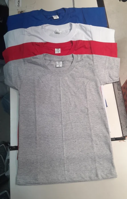 Remeras de Algodón Peinado Liso