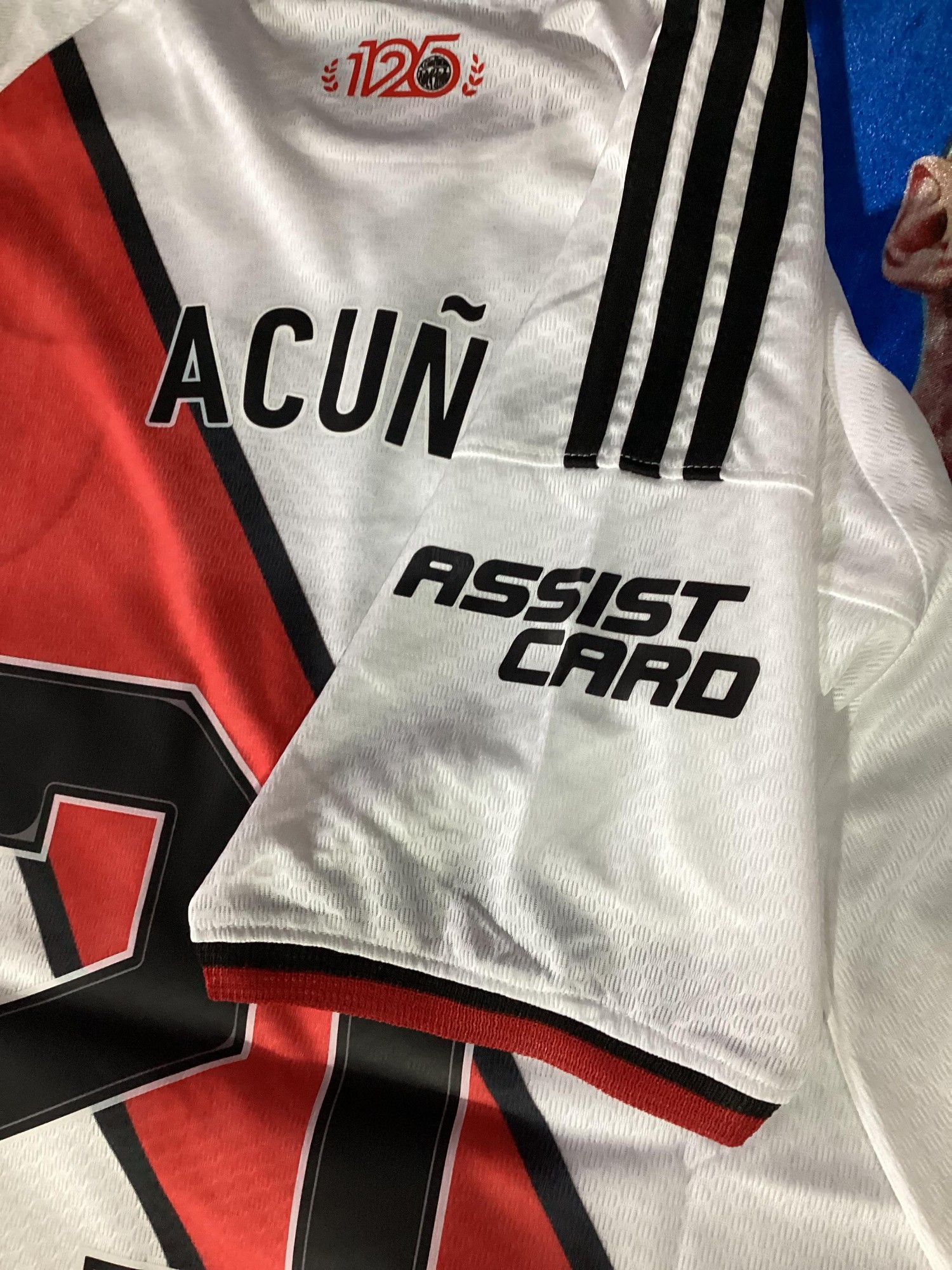 Camiseta de River con Dorsal de Acuña - Imagen 2