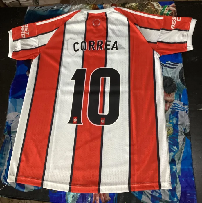 Camiseta Tricolor con Dorsal de Correa