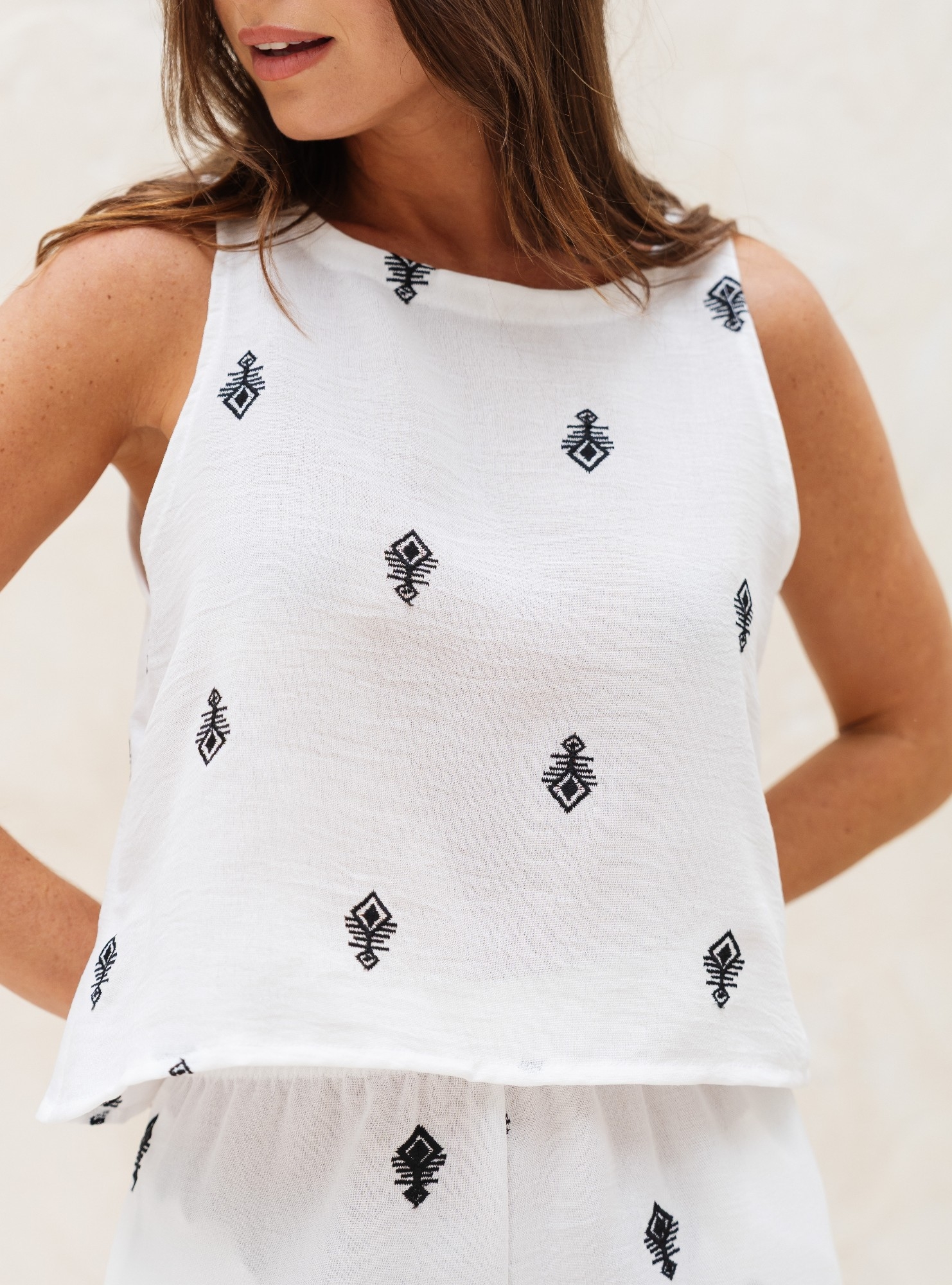 Musculosa Lino Bordado - Imagen 2