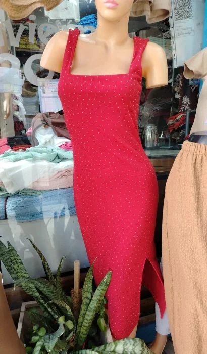 Vestido Cuello Cuadrado