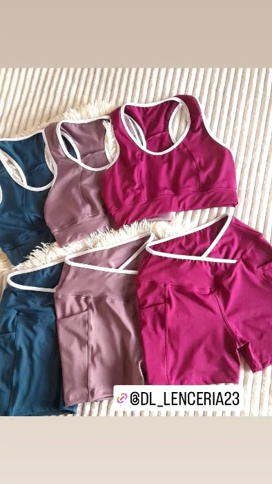 Conjuntos Deportivos con Top y Short en V